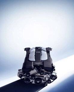 Sport Auto 753 La suralimentation du V12 Aston Martin