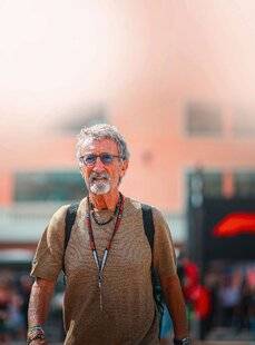 Sport Auto 760 Eddie Jordan, l'Irish Bandido