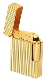 Sport Auto 767 S. T. Dupont