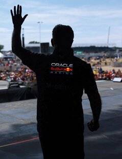 Sport Auto 767 CHRISTIAN HORNER, LE RETOUR ?