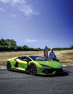 Sport Auto 769 Lamborghini Revuelto