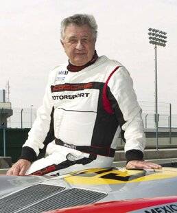 Sport Auto 770 Porsche en deuil