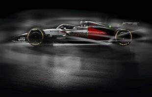 Sport Auto 771 DANS LE GRAND BAIN