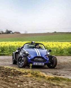 Sport Auto 772 NEZ POUR DIVERTIR