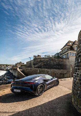 Sport Auto 775 UN ATOUT DANS LA MANCHE