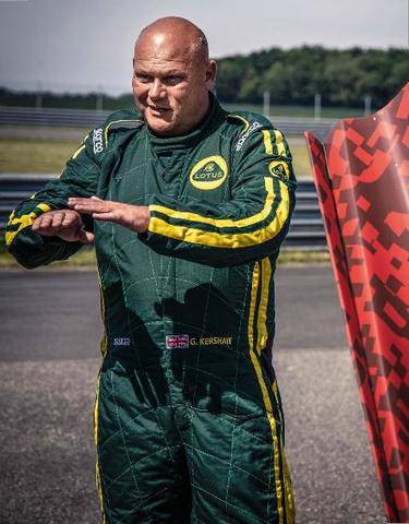 Sport Auto 777 “Lotus n’a pas fini de produire des voitures qui font rêver”