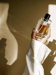 Psychologies Magazine 481 LES PARFUMS ont-ils un GENRE ?