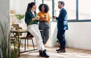 Psychologies Magazine 482 TRAVAIL : un climat favorable aide à retrouver du sens