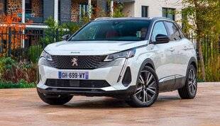 L'Auto-Journal évasion & SUV 109 DES DÉBUTS DYNAMIQUES