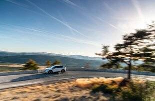 L'Auto-Journal évasion & SUV 109 UN POIDS C'EST TOUT