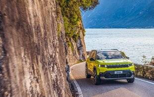 L'Auto-Journal évasion & SUV 115 L'AVENTURIER DE LA FAMILLE