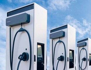 L'Auto-Journal évasion & SUV 115 BORNES DE RECHARGE : BYD MET LES WATTS !