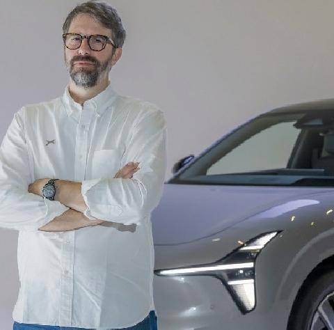 L'Auto-Journal évasion & SUV 118 “LE PRIX D’UN RENAULT CAPTUR HYBRIDE”