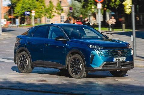 L'Auto-Journal évasion & SUV 118 Peugeot E-3008 La puissance ne fait pas tout
