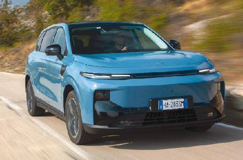 L'Auto-Journal évasion & SUV 118 Leapmotor B10 L’électrique qui lève le pied