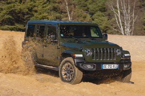 L'Auto-Journal évasion & SUV 118 Jeep Wrangler L’hybridation anti-malus
