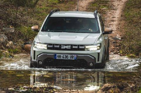 L'Auto-Journal évasion & SUV 118 Dacia Duster Le combo parfait ?
