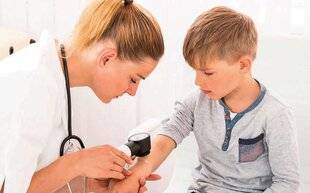 Science & Vie Découvertes 324 Les grains de beauté doivent être contrôlés régulièrement.