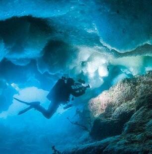 Science & Vie Découvertes 325 PLONGÉE SOUS LA BANQUISE !