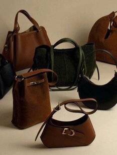 Biba 542 Aux côtés des femmes