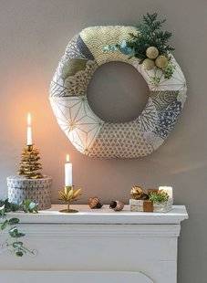 Modes & Travaux 1465 Une couronne CHUTES & CHIC