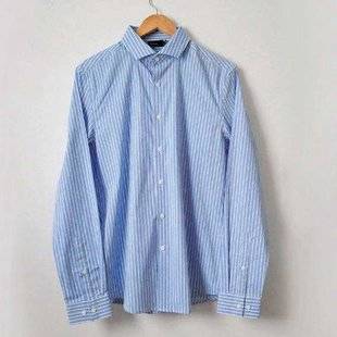 Modes & Travaux 1468 Je transforme une chemise d'homme en top SANS MANCHES
