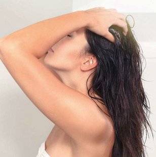 Modes & Travaux 1469 UNE NOUVELLE ROUTINE CHEVEUX