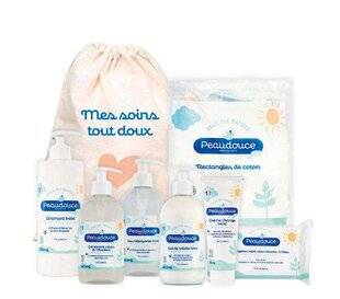 Modes & Travaux 1479 UNE ROUTINE DE SOINS POUR BÉBÉ