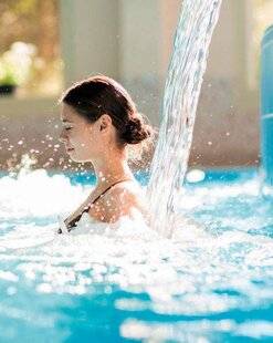 Modes & Travaux 1483 LES BIENFAITS D'UNE CURE DE THALASSO COURTE