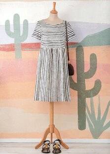 Modes & Travaux 1495 Robe rayée (Modèle CHIHUAHUA)