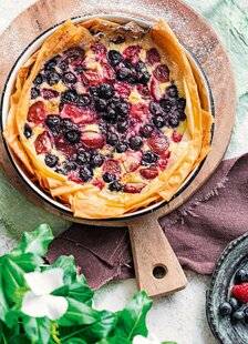 Modes & Travaux 1496 Tarte façon clafoutis aux fruits rouges