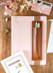 Modes & Travaux 1498 PORTE-CRAYONS en cuir ultra-chic