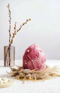 Modes & Travaux 1505 L'œuf plumes et perles