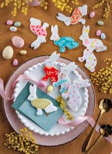 Modes & Travaux 1505 PETITS LAPINS de table