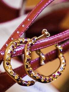 Modes & Travaux 1506 Violaine Muras, du féminin sacré au bijou