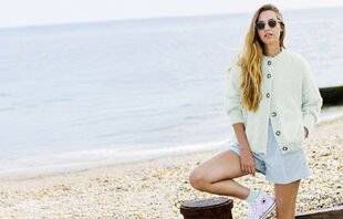 Modes & Travaux 1506 UN GILET PASTEL TOUT DOUX