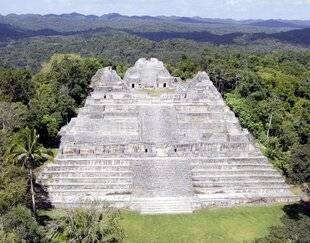 Hors-Séries 174 Tombe royale