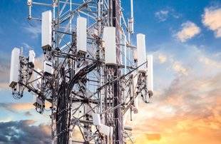 Science & Vous par Science et Vie 40 La 5G représente-t-elle un danger pour la santé ?