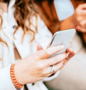 hors-séries 95 Plus de messages, moins de dialogues