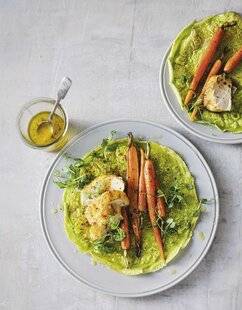 Marmiton 79 Crêpe de pois, carottes glacées à la coriandre et suprême de volaille