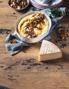 Marmiton 80 Polenta aux champignons et au saint-nectaire laitier