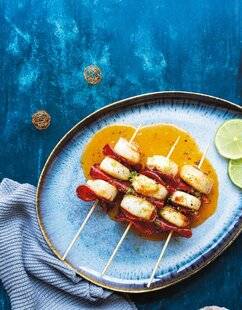 Marmiton 80 Brochettes de saint-jacques au chorizo, sauce aux agrumes