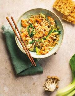 Marmiton 81 Wok de ramen de riz aux crevettes