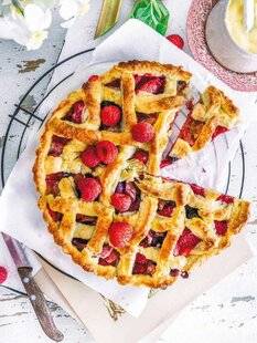Marmiton 83 Tarte rustique framboise rhubarbe