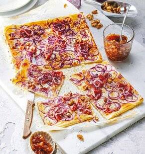 Marmiton 83 Tarte fine au chèvre et aux oignons
