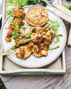Marmiton 84 Brochettes de dinde à la citronnelle, sauce cacahuète