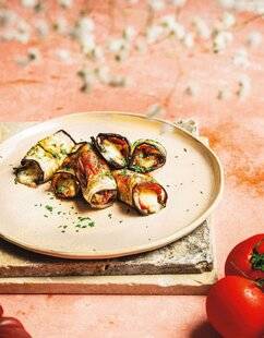 Marmiton 84 Roulés d'aubergine au porc et à la mozzarella