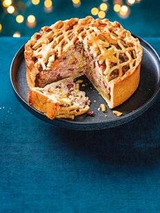 Marmiton 86 Pâté en croûte aux fruits secs et aux pistaches