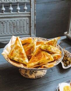 Marmiton 86 Samoussas aux pommes de terre, œufs et fromage