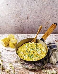 Marmiton 89 Omelette au maïs, cébette, poireau et feta